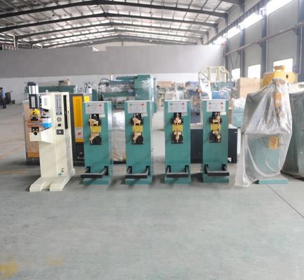 Máquina de soldagem por pedal impermeável 25KVA Soldadora por pedal operada a pé