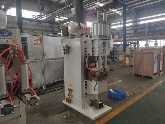 Máquinas de soldar por projecção de folhas galvanizadas