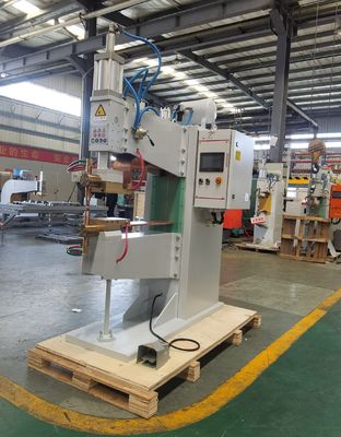 Soldador superior novo Cnc Rebar Wire Mesh Welding Plant Machine da C.C. da C.A. 10