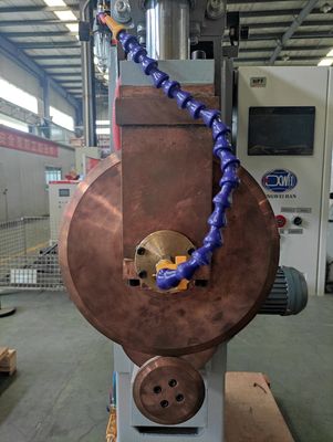 O tipo horizontal soldador Welding Machine For da emenda do rolamento da resistência do tanque de água enlata
