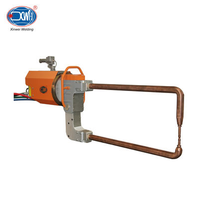 Bom preço. Máquina de soldadura de pontos de arma de mão de 380V, soldadora de pontos de chapa de metal de 45KVA em linha